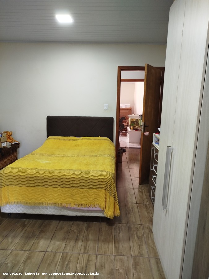 Casa, 3 quartos, 212 m² - Foto 7